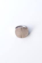 Load image into Gallery viewer, MODEL NUMBER 707 SILVER 925 RING / SILVER