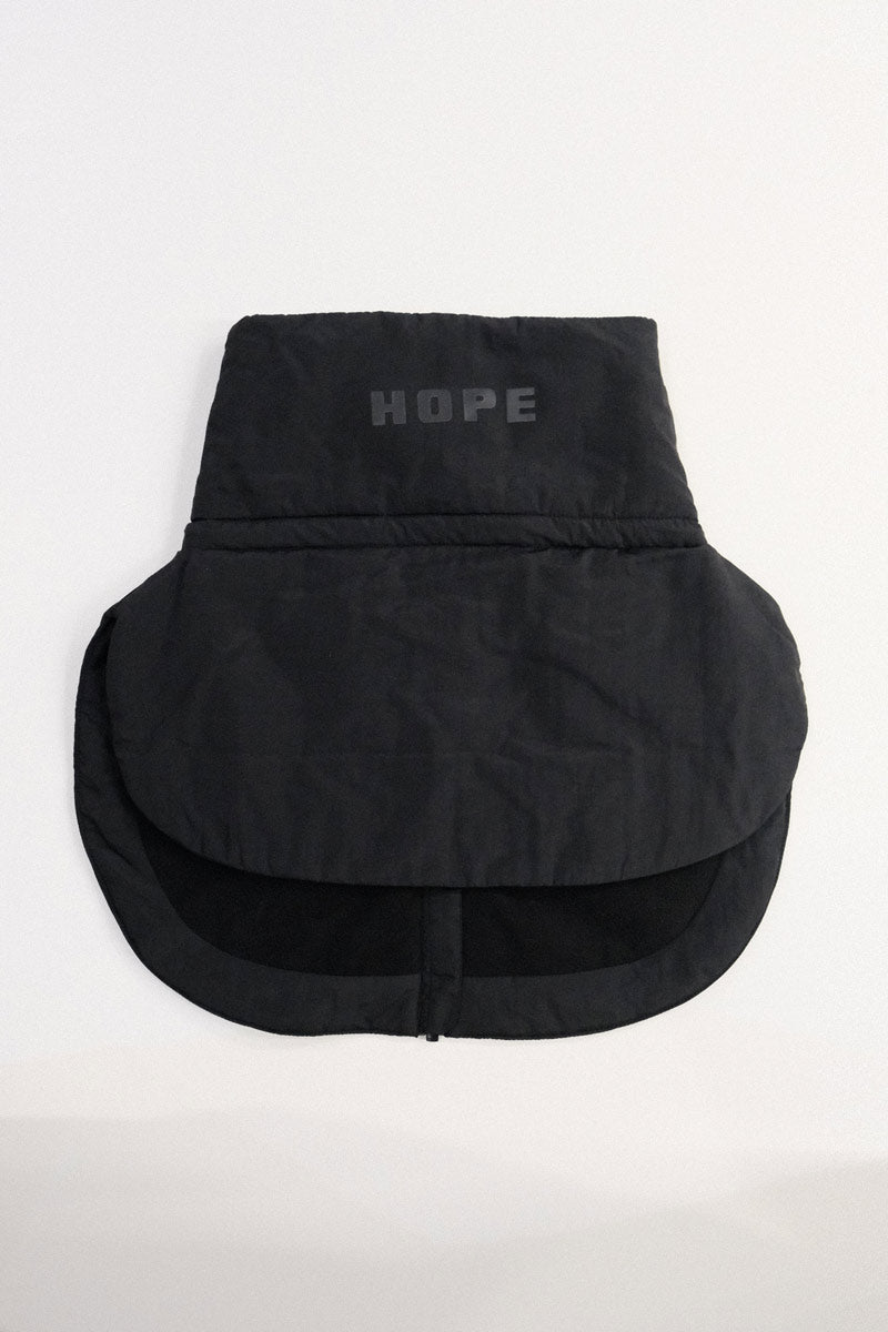 HOPE | SOUTH NECK WARMER / BLACK 中綿フリースジップネック 