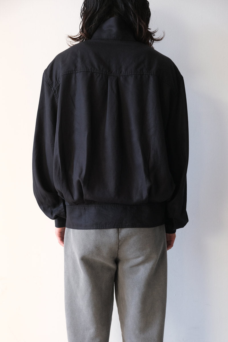 OUR LEGACY | MOCK BOMBER / DRAPING BLACK LYOCELL モックネック