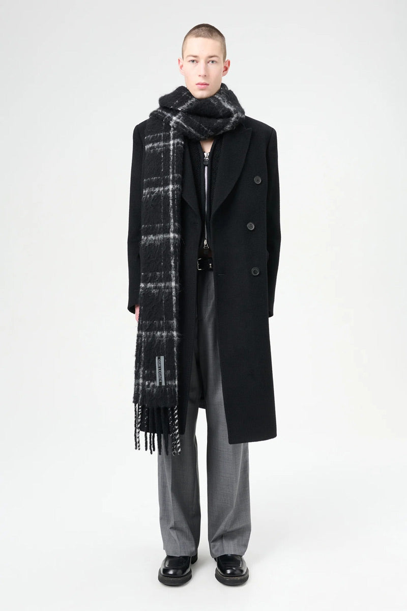 【OUR LEGACY】ESTATE SCARF アルパカチェック マフラー Our Legacy - Estate Scarf Black Fuzzy Alpaca