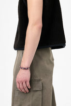 Load image into Gallery viewer, POLY MESH CARGO SHORTS / BLACK × GREEN