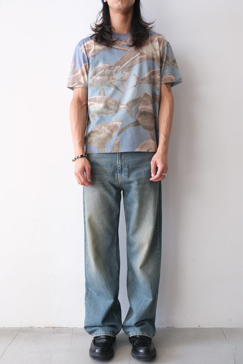 STOCKHOLM SURFBOARD CLUB | FRANZ TEE / SHARK PRINT シャークプ