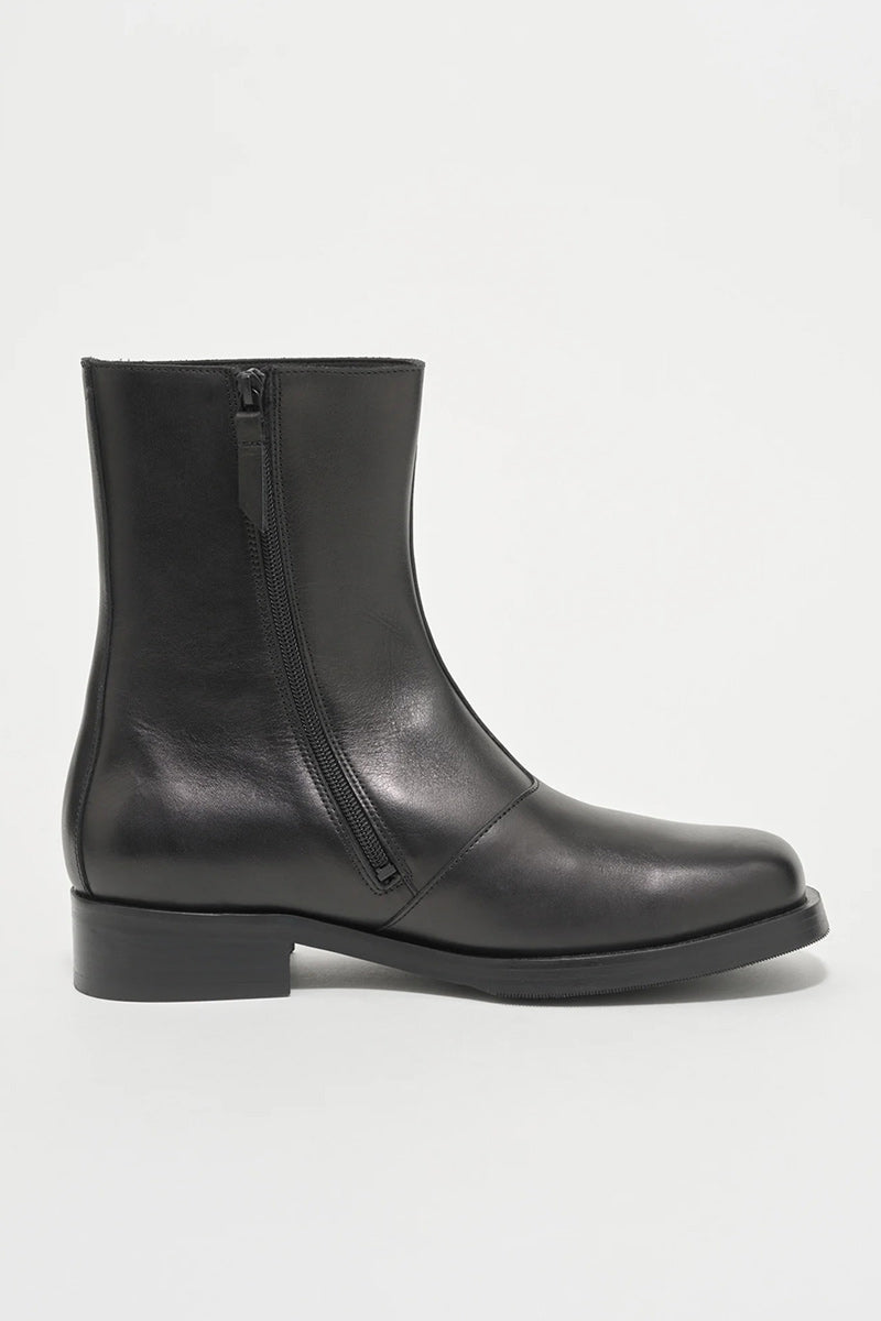 OUR LEGACY CAMION BOOT スクウェアトゥ ブーツ OUR LAGACY | CAMION BOOT / BLACK スクエアトゥレザーブーツ