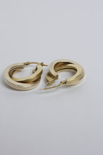 Load image into Gallery viewer, 14K GOLD 4.22G EARRINGS / GOLD