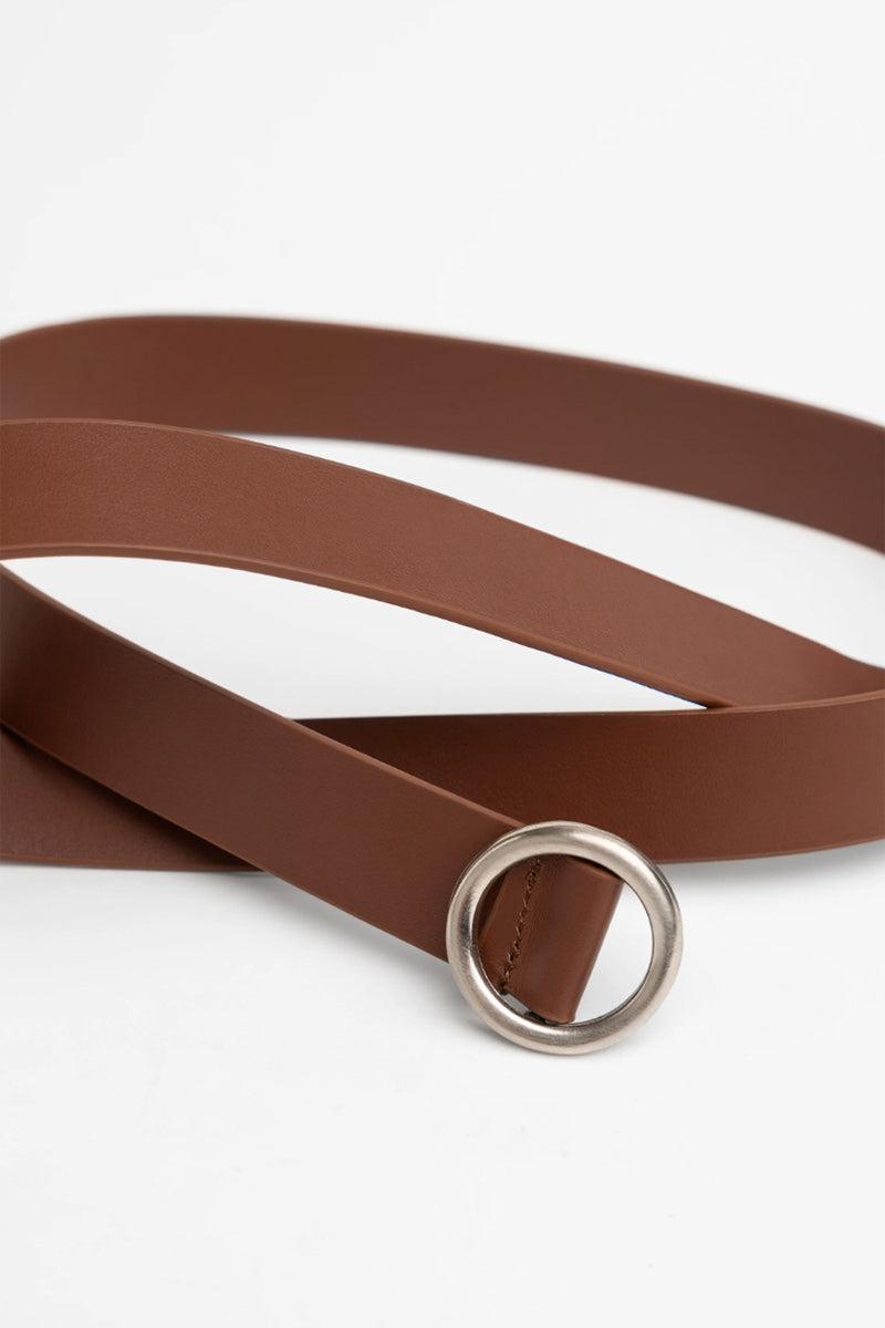 SEFR | CIRCLE BELT / DARK BROWN ナローレザーベルト – STOCK