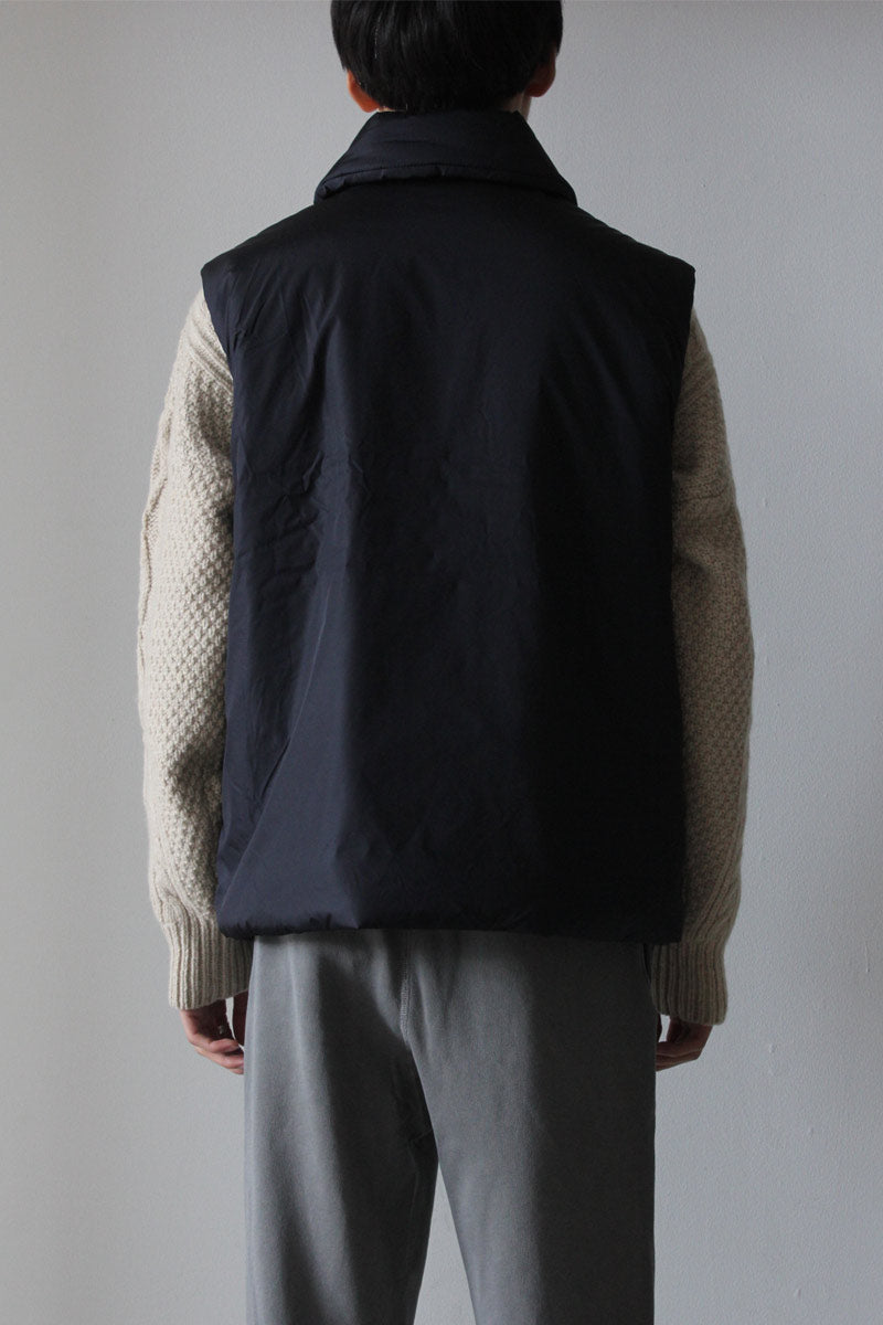 ARPENTEUR | LOFT V PRIMALOFT FILLED VEST / NAVY プリマロフト中綿