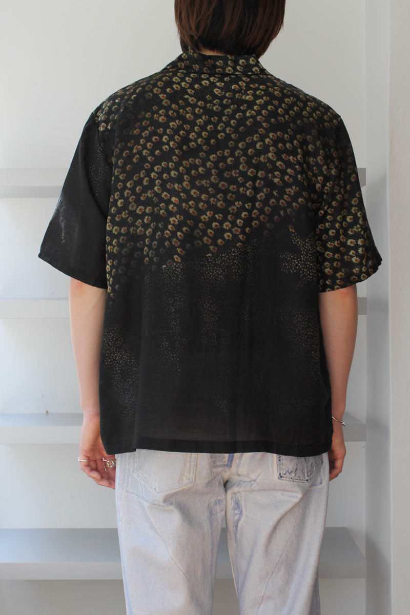 OUR LEGACY | BOX SHIRT SHORTSLEEVE / DARK FLOWER PRINT 半袖