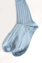 Load image into Gallery viewer, COMFORT COTTON RIB HI-SOCKS / DUSTY BLUE