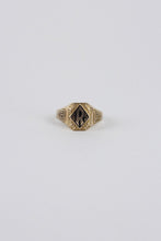 Load image into Gallery viewer, 92's 10K GOLD RING 4.05G / GOLD