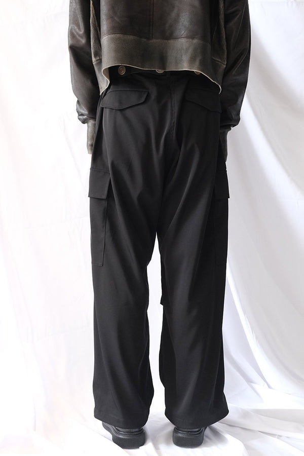LIGHT TWILL PARACHUTE ZIP PANTS / BLACK [20%OFF]
