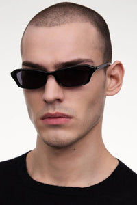 IRIS SUNGLASSES / BLACK