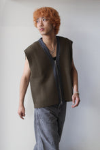 Load image into Gallery viewer, ON VEST / DARK KHAKI [20%OFF]
