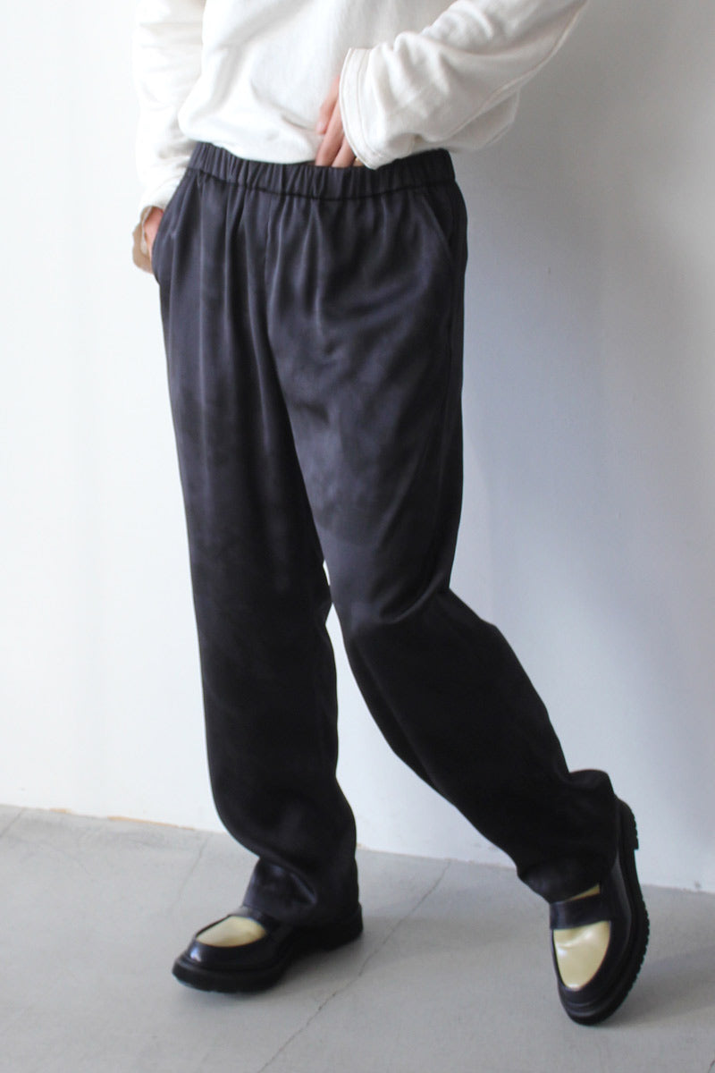 VINTAGE SATIN HALF TONE EASY PANTS / BLACK [40%OFF]
