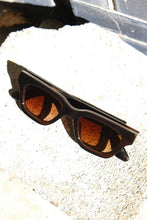 Load image into Gallery viewer, 11M SQUARE SUNGLASSES / BROWN