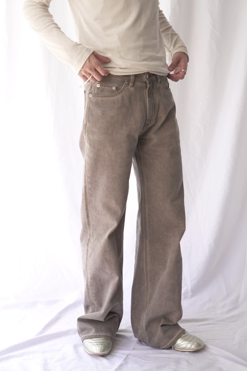 SHAKE JEANS / BROWN COLD DYE
