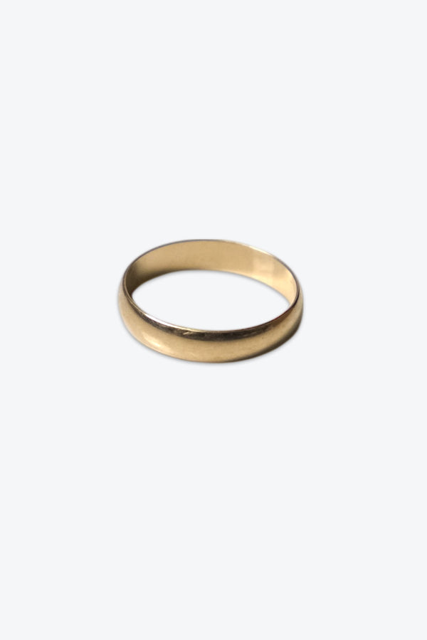 10K GOLD RING 1.81G / GOLD