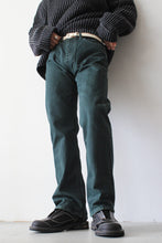 Load image into Gallery viewer, RUSH JEANS / GREEN CRACKLE