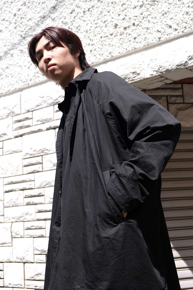 CASEY CASEY | MANCHESTER COAT-WAXY / BLACK オイルドリラックスバルカラーコート – STOCK