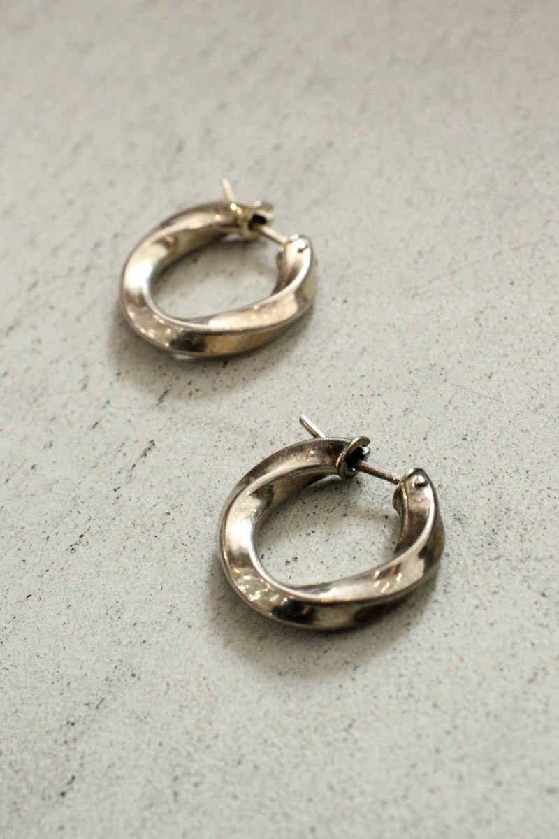 925 SILVER EARRINGS / SILVER