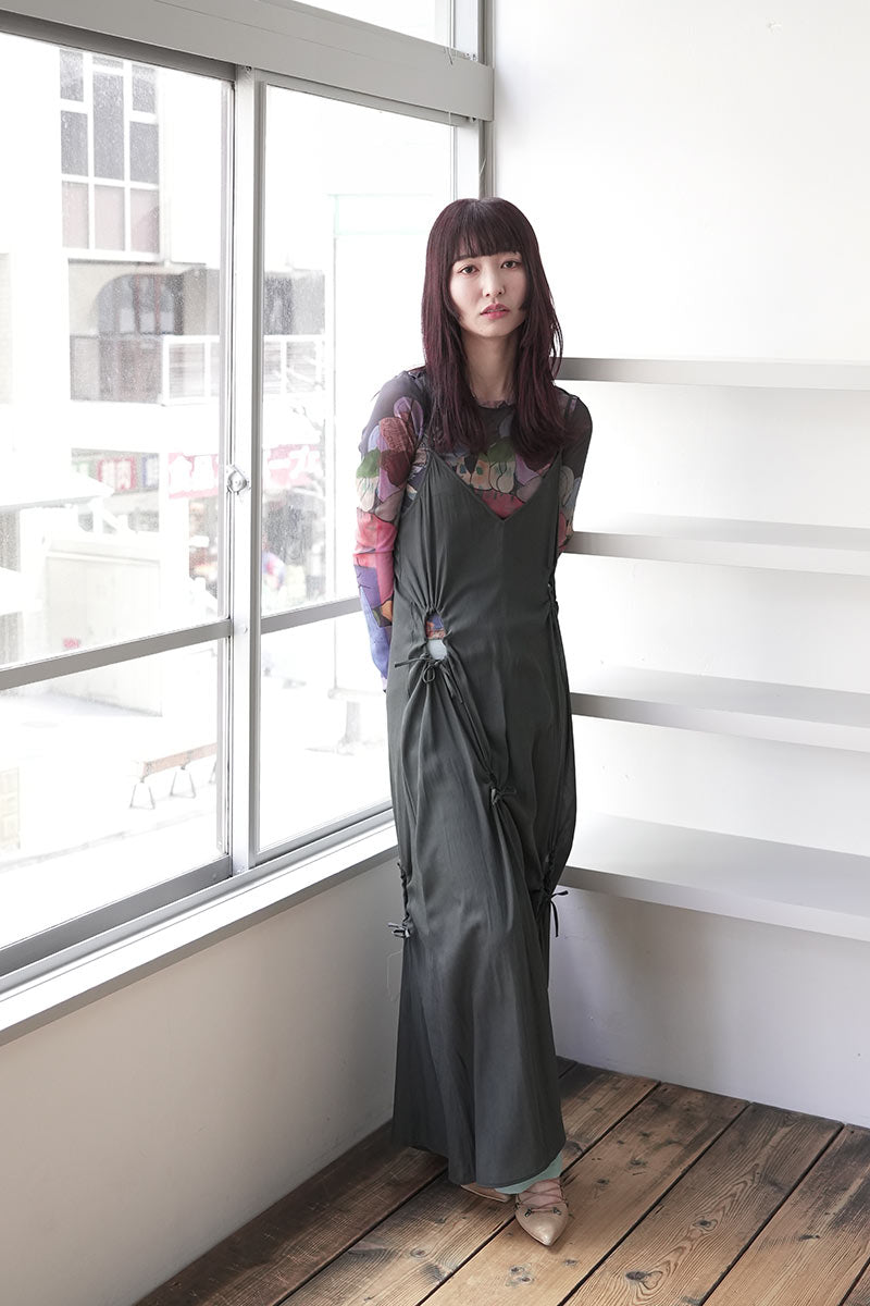 DRY GEORGETTE DRAWSTRING SLIP DRESS / FOREST
