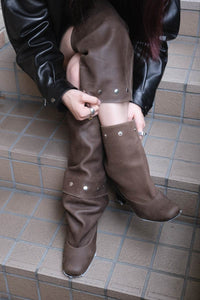 JOLIE SNAPS DETACHABLE LEATHER BOOTS / BROWN