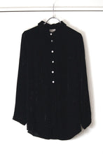 Load image into Gallery viewer, J.JILL | 90&#39;S L/S RAYON VELOUR SHIRT [USED]