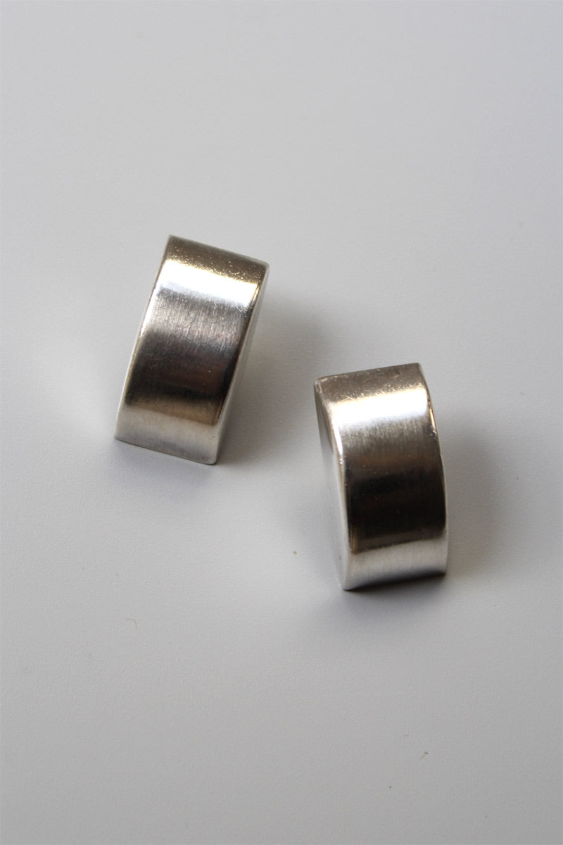 925 SILVER EARRINGS / SILVER