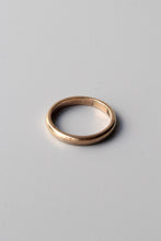 Load image into Gallery viewer, 10K GOLD RING 2.9G / GOLD