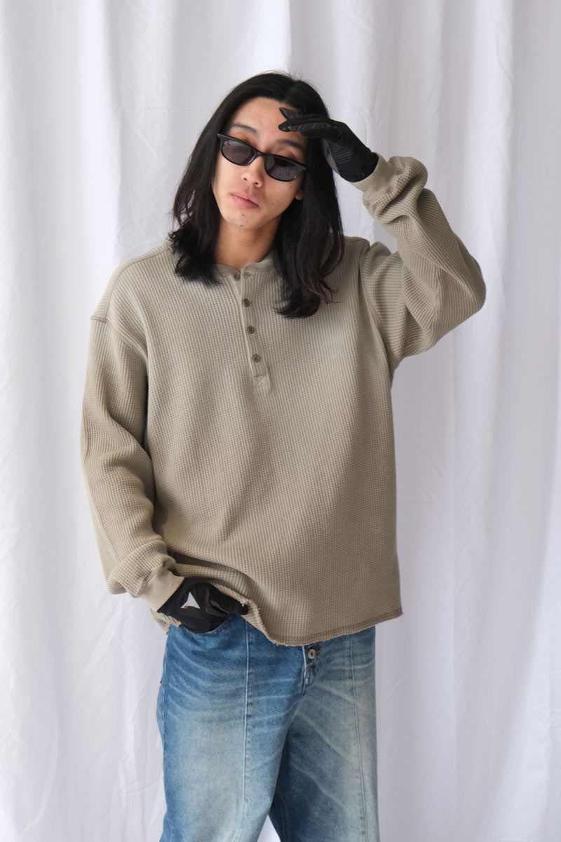 BEE SUN FADED ORGANIC WAFFLE SERAFINO LONG SLEEVE / GREY GREEN