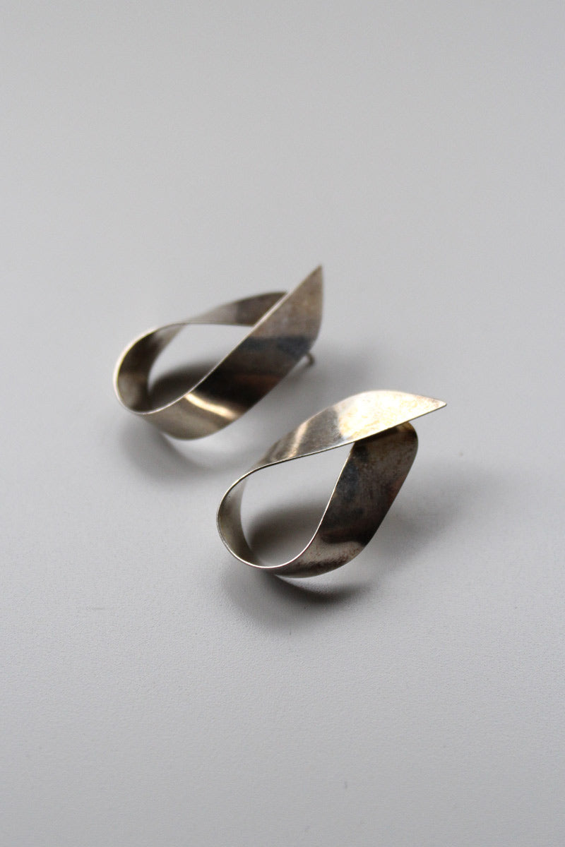 925 SILVER EARRINGS / SILVER