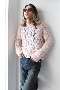 CABLE SONAR ROUNDNECK / DELICATE PINK FISHERMAN WOOL