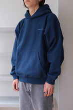 Load image into Gallery viewer, JES HOODIE / MIDNIGHT BLUE