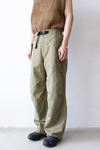 Load image into Gallery viewer, GLOOM CARGO TROUSERS / PALE GREEN 
