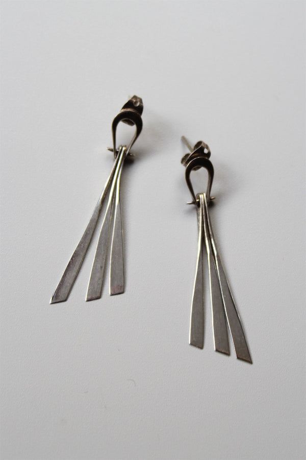 925 SILVER EARRINGS / SILVER