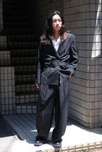 画像をギャラリービューアに読み込む, DOBBY CLOTH 2TUCK BELTED WIDE PANTS / BLACK