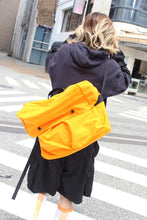 Load image into Gallery viewer, R17 GEAR-2 MESSENGER / NEON NYLON