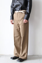 Load image into Gallery viewer, SAILOR TROUSER / OLIVE BROKEN SATEEN