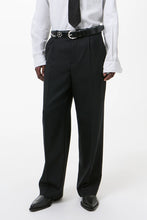 画像をギャラリービューアに読み込む, BORROWED CHINO / BLACK PANAMA WOOL