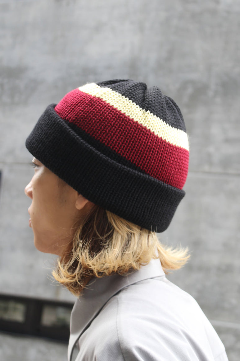 WOOL STANDARD KNIT / BLACK 