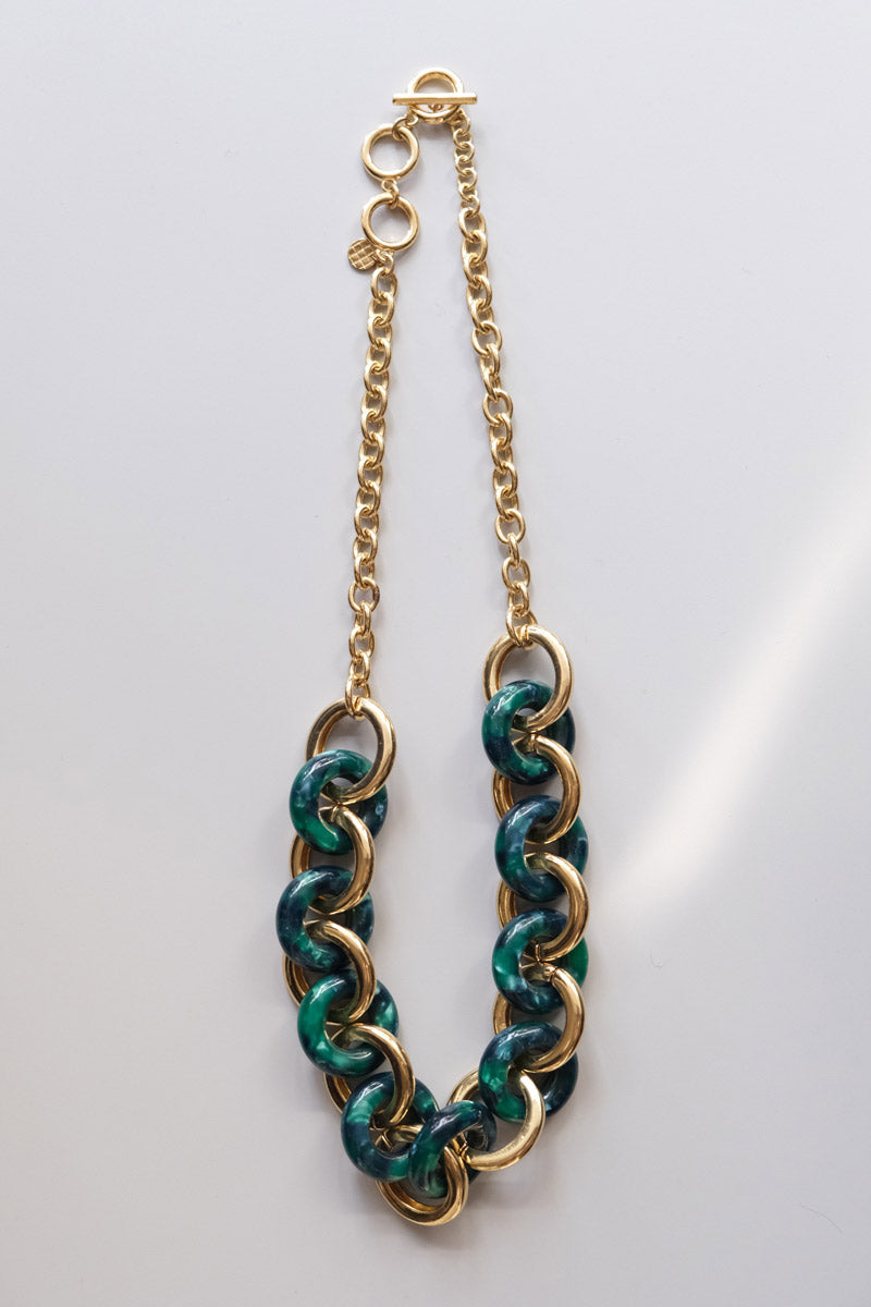 GOLD FILLED AND RESIN NECKLACE / GOLD