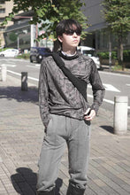 画像をギャラリービューアに読み込む, LAKI MELTED PRINT UV HOODIE / OLIVE