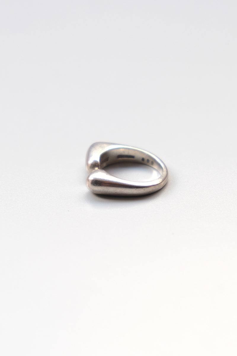 ''GEORG JENSEN'' MODEL NUMBER 409 DESIGNED BY 'AGNETE DINSEN' SILVER 925 RING / SILVER