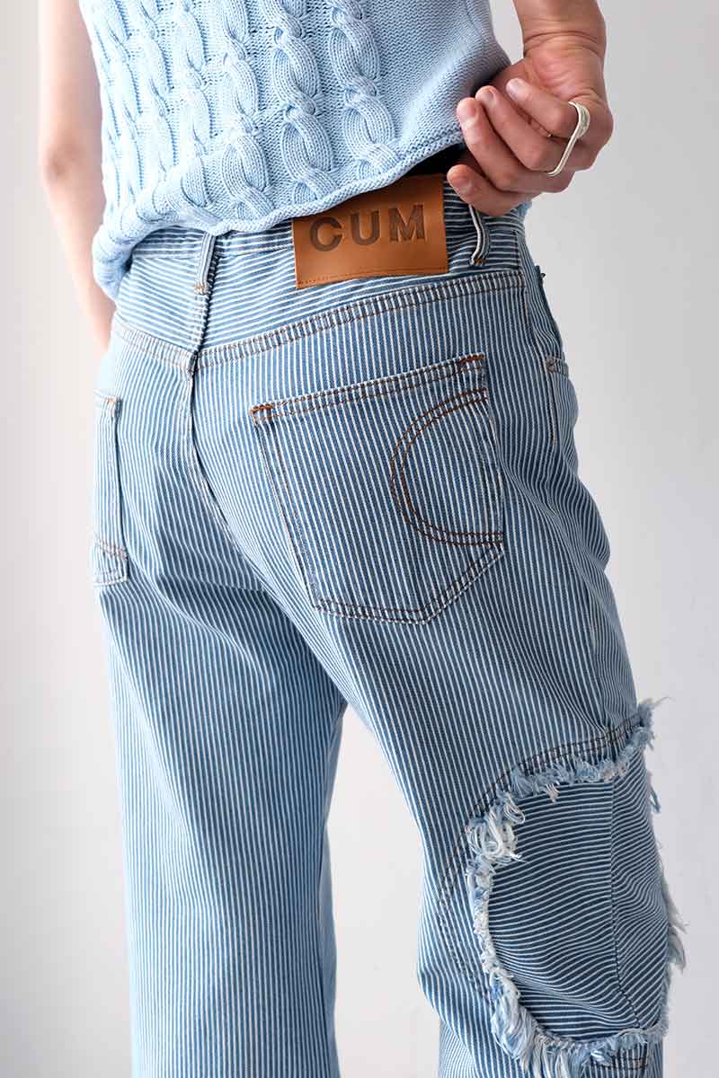 CIRCLE WINDOW JEANS / LIGHT WASH BLUE STRIPE [30% 할인]