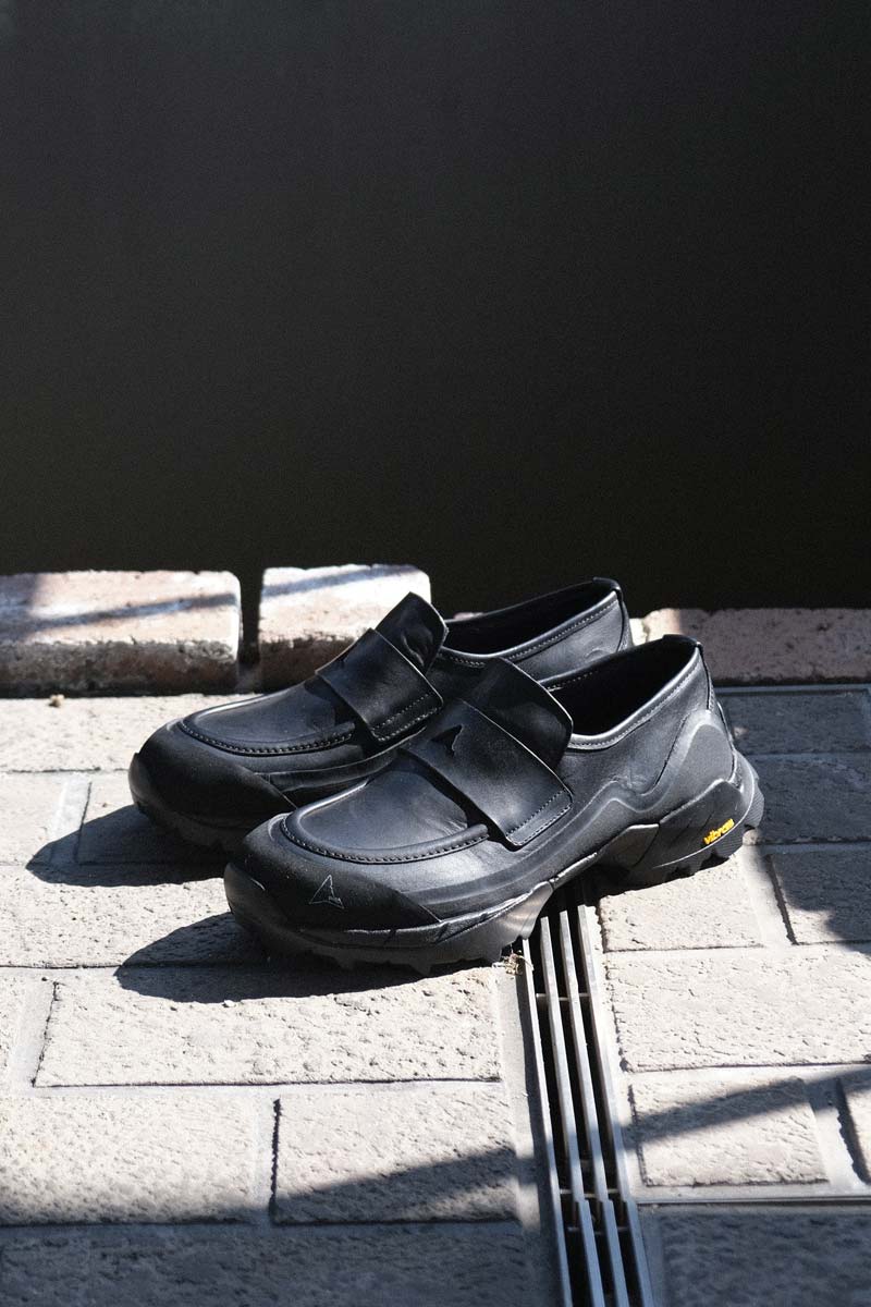 ROA | LOAFER / BLACK トレッキングシューズ – STOCK