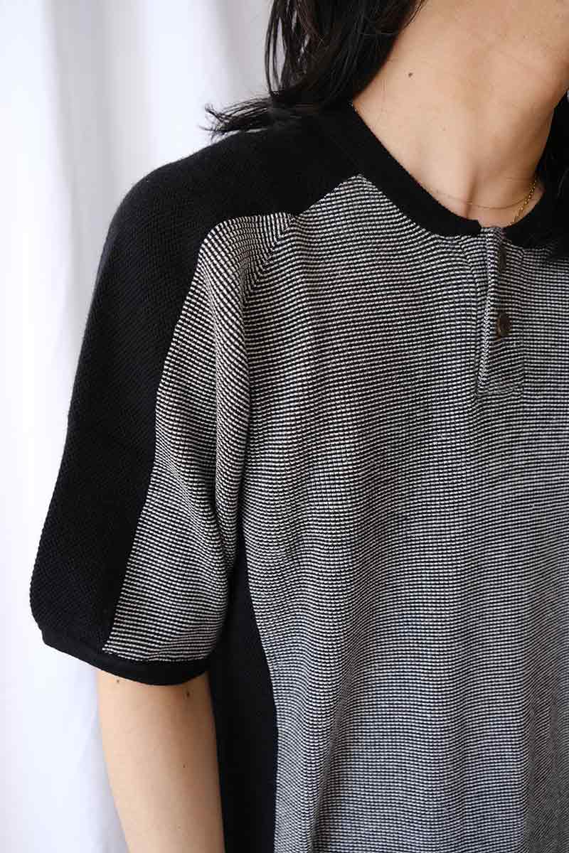TEXTURED LAYER T-SHIRT / SMOKE GREY