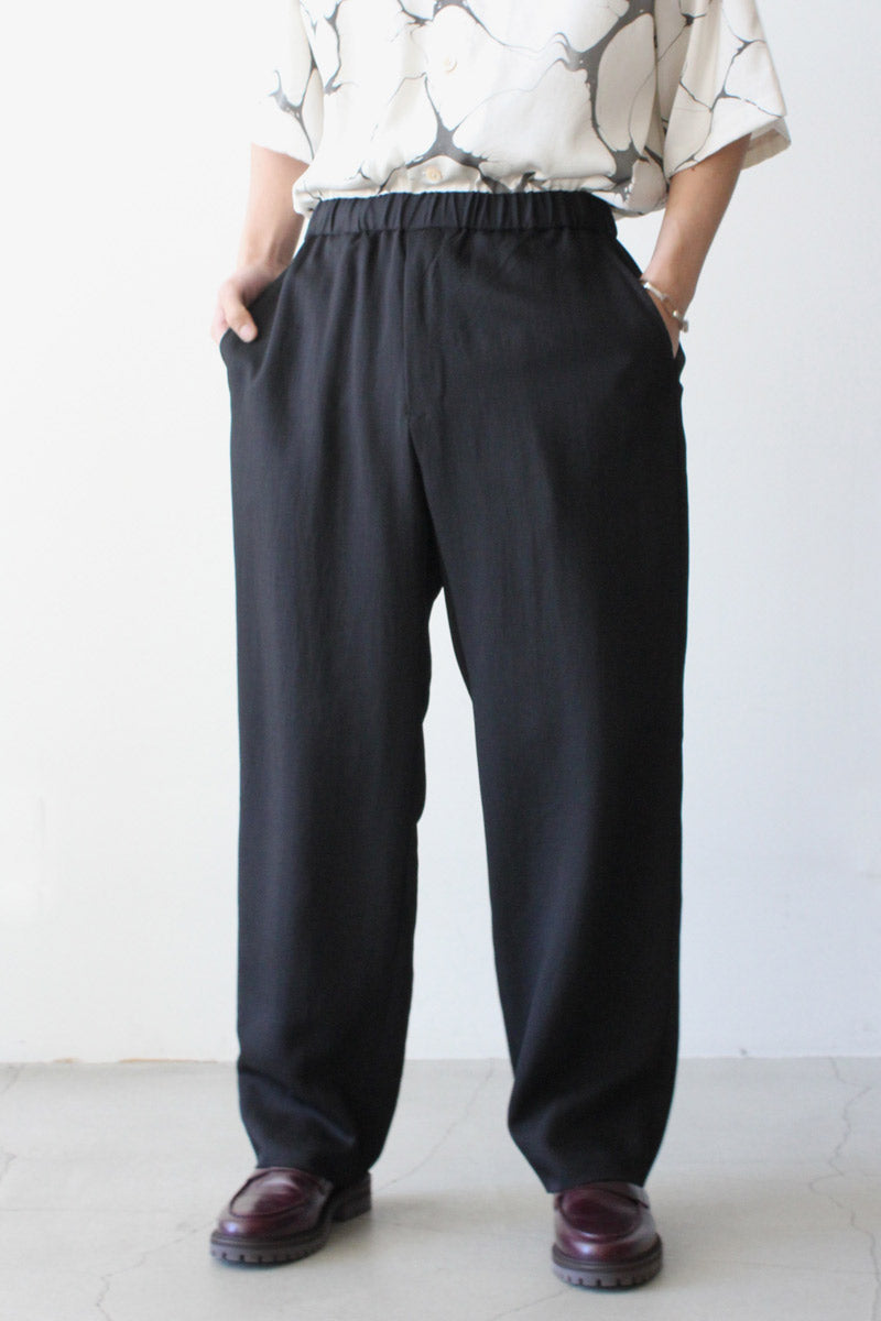 VISCOSE WOOL STRETCH EASY PANTS / BLACK [40% OFF]