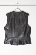 Load image into Gallery viewer, ANN TAYLOR | 90&#39;S LEATHER VEST [DEADSTOCK/NOS]