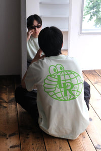 ATRAS MONOGRAM TEE / GREEN TINT/NEON