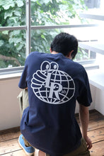 画像をギャラリービューアに読み込む, ATRAS MONOGRAM TEE / DRESS BLUE