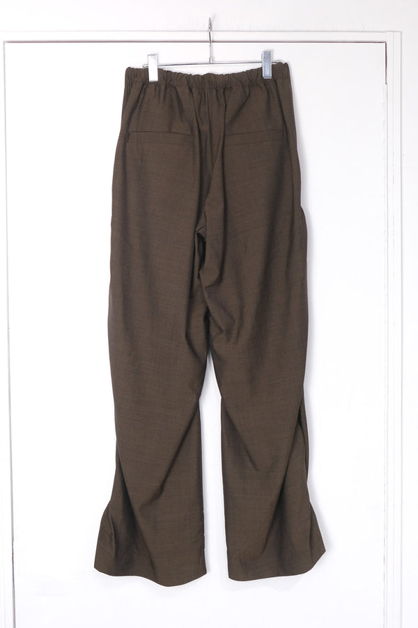 S18 NO.267 SUMMER WOOL DRAPED TROUSERS / BROWN [金沢店]